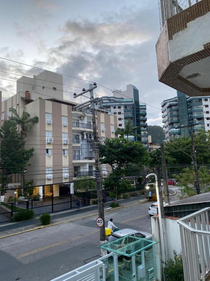 Apartamento Com Estacionamento, Wi-Fi, Ar Condicionado A 300 Metros Da Praia Da Enseada No Guaruja. Екстериор снимка