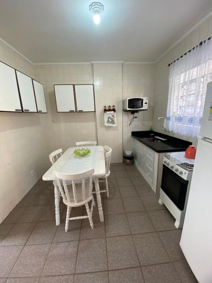 Apartamento Com Estacionamento, Wi-Fi, Ar Condicionado A 300 Metros Da Praia Da Enseada No Guaruja. Екстериор снимка
